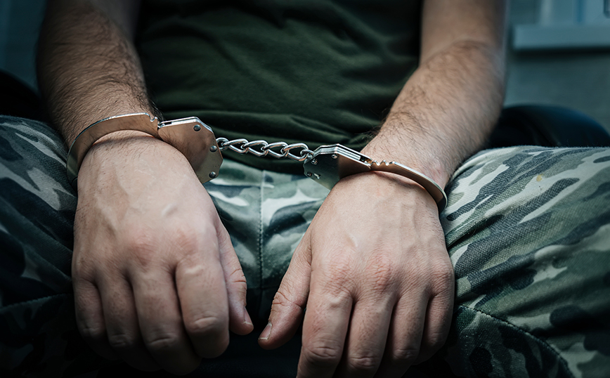 Συλλήψεις στο «Ελ. Βενιζέλος» για απόπειρα εισαγωγής 15 κιλών ακατέργαστης κάνναβης