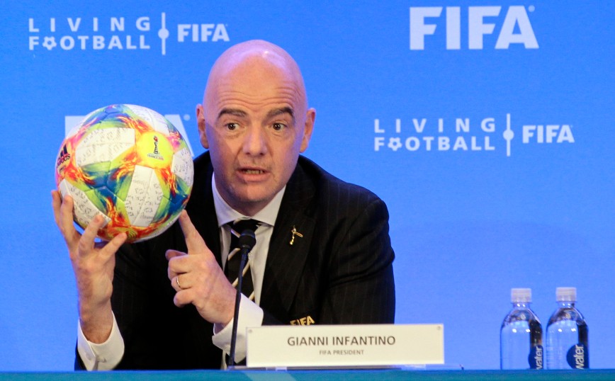 FIFA: Ήττα στα χαρτιά για τις ομάδες που οι οπαδοί τους συμπεριφέρονται ρατσιστικά