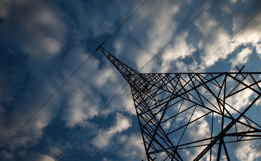 Έρχονται νέες μειώσεις στα κυμαινόμενα τιμολόγια του ηλεκτρικού ρεύματος &#8211; Μέσα στην εβδομάδα οι ανακοινώσεις