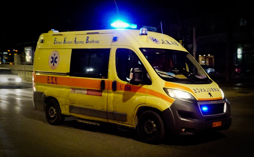Σοβαρό τροχαίο στη Θεσσαλονίκη &#8211; Στο νοσοκομείο 22χρονος με κρανιοεγκεφαλικές κακώσεις