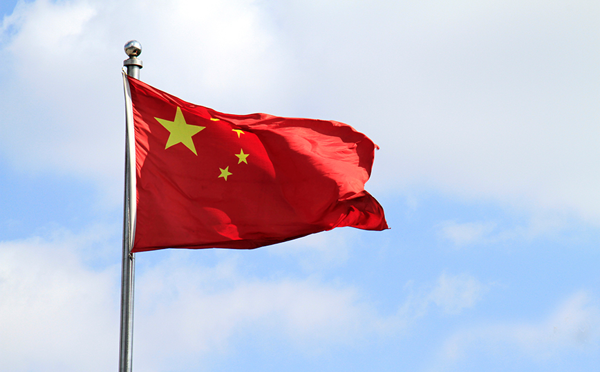 Η Κίνα ξεκαθαρίζει τις «νόμιμες ενέργειές» της, αλλά και τη θέση της στη Νότια Σινική Θάλασσα