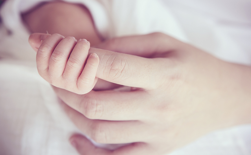 Αυξήθηκε το επίδομα γέννησης: Ποιοι και πώς θα λάβουν έως 3.500 ευρώ