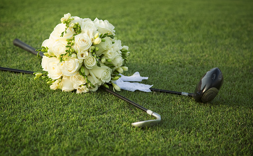 Πήγε για γκολφ και βρέθηκε στον… γάμο του &#8211; Την κοπάνησε και άφησε τη νύφη να κλαίει