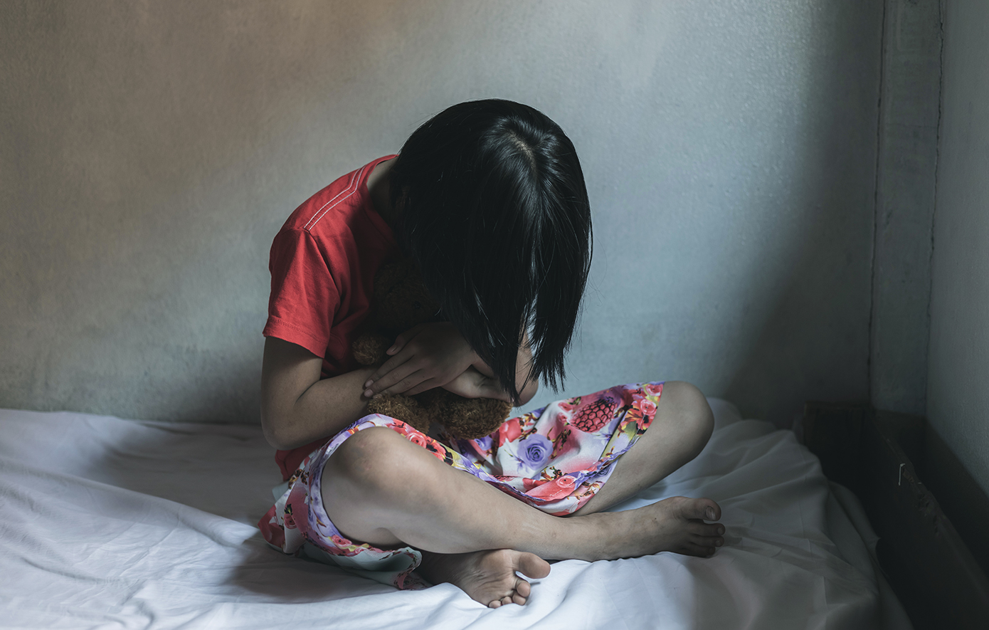 Παρενόχλησε σεξουαλικά 11χρονη και τη μαχαίρωσε για να μην το αποκαλύψει