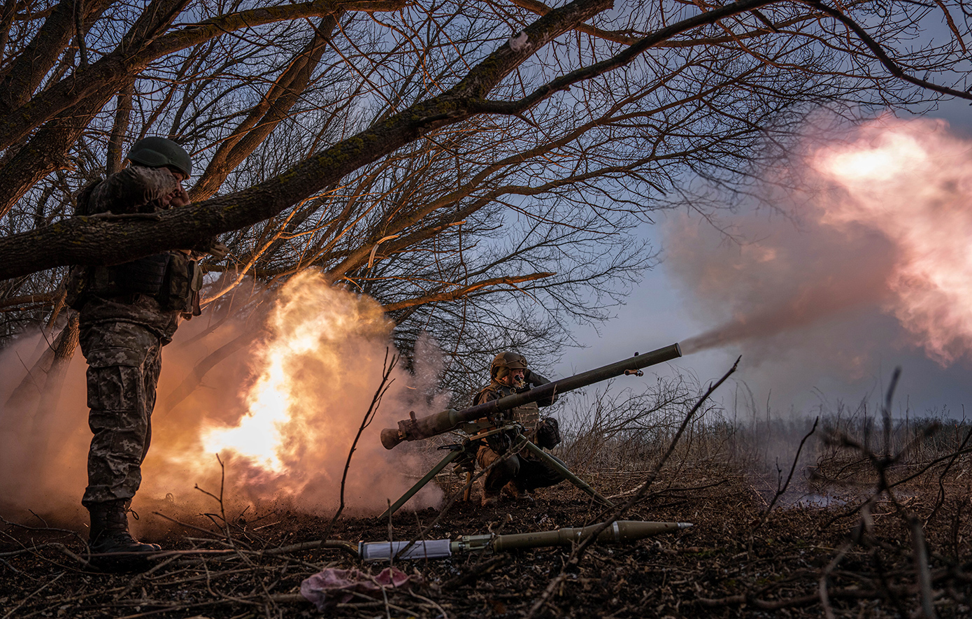Ουκρανία: Νέες επιθέσεις στο ανατολικό μέτωπο από τα ρωσικά στρατεύματα