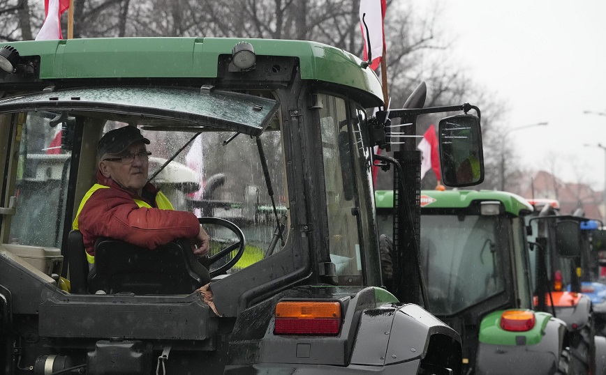 Οι αγρότες της Πολωνίας σχεδιάζουν «πλήρη αποκλεισμό» των ουκρανικών συνόρων την 20η Φεβρουαρίου