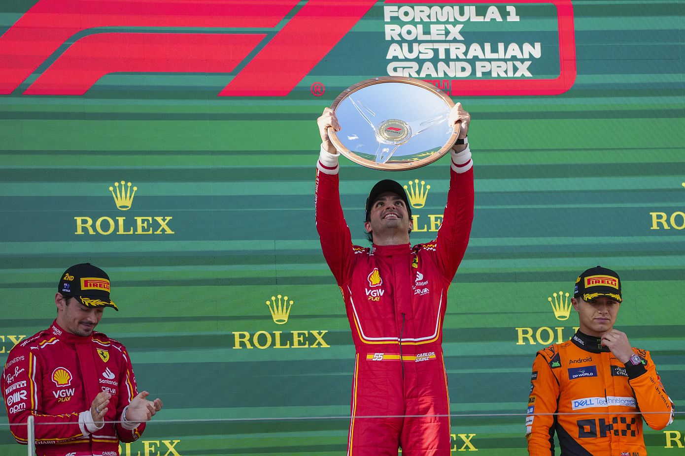 Formula 1: Νίκη για τον Σάινθ στην Αυστραλία – Εγκατέλειψε μετά από δύο χρόνια ο Φερστάπεν