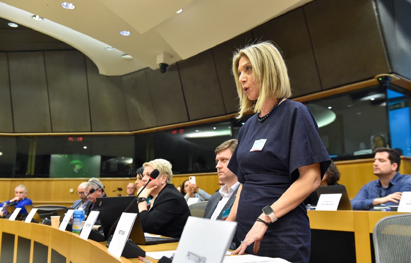 Η Επιτροπή Αναφορών του ευρωκοινοβουλίου θα κρατήσει ανοιχτή την αναφορά της Καρυστιανού για τα Τέμπη