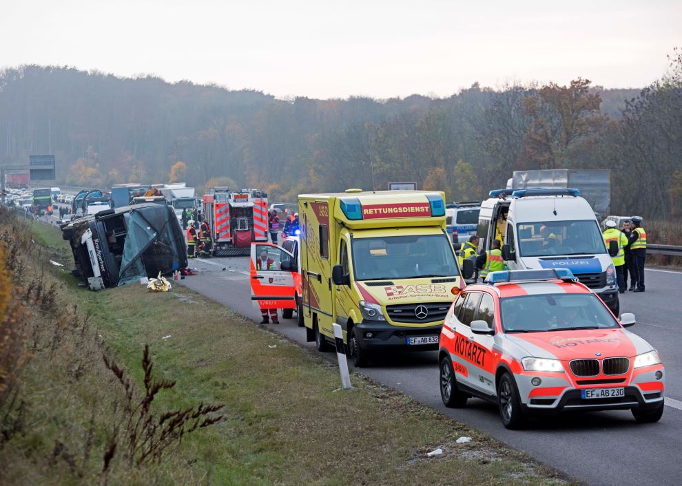 Νεκροί και τραυματίες σε τροχαίο σε μεγάλο αυτοκινητόδρομο κοντά στη Λειψία