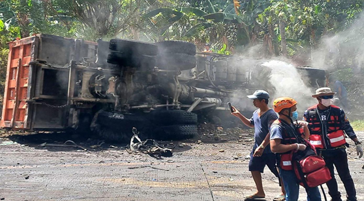 Φιλιππίνες: Τουλάχιστον 17 νεκροί σε ένα τροχαίο δυστύχημα