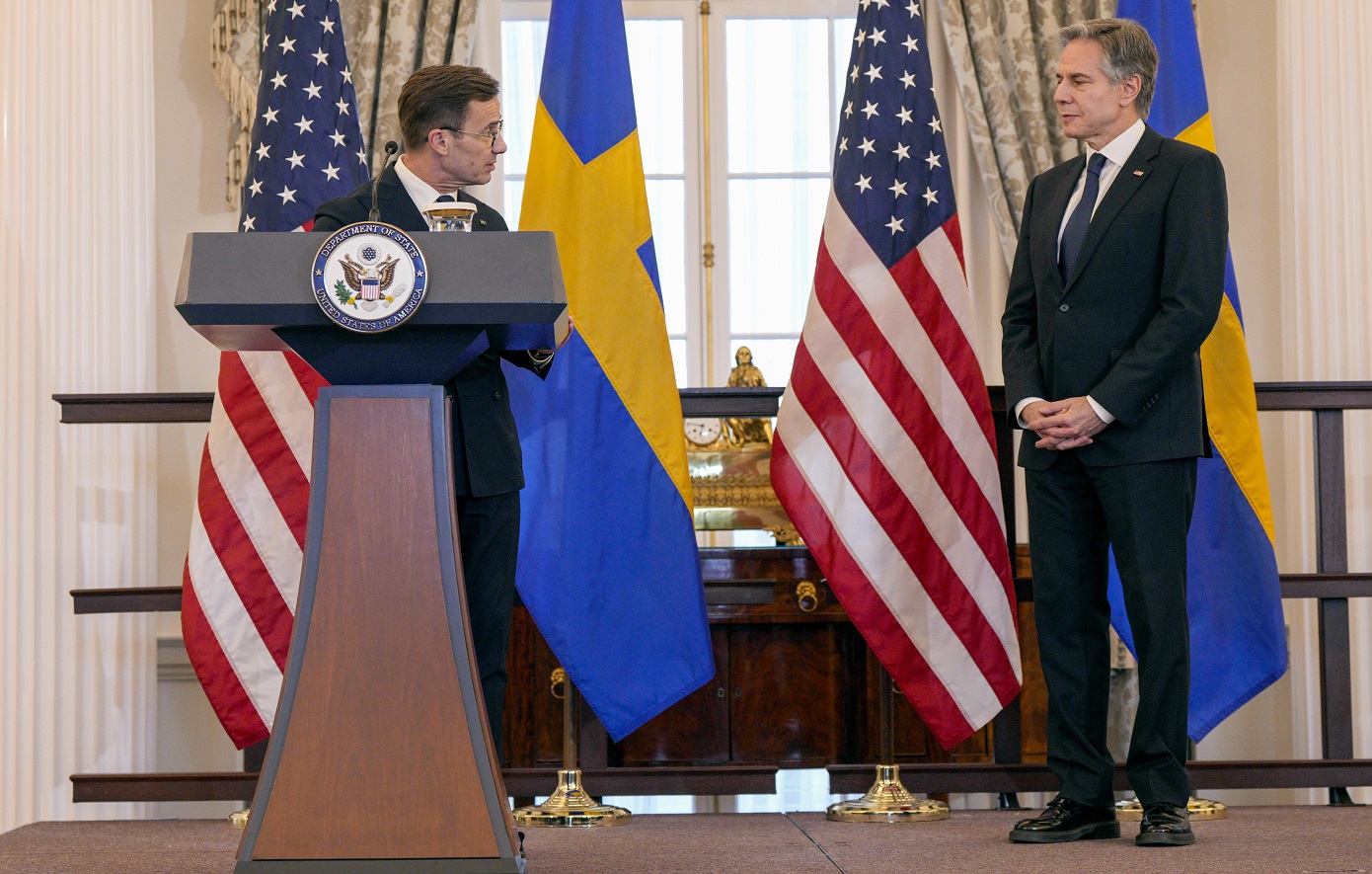 Ιστορική στιγμή: Η Σουηδία το 32ο μέλος του ΝΑΤΟ
