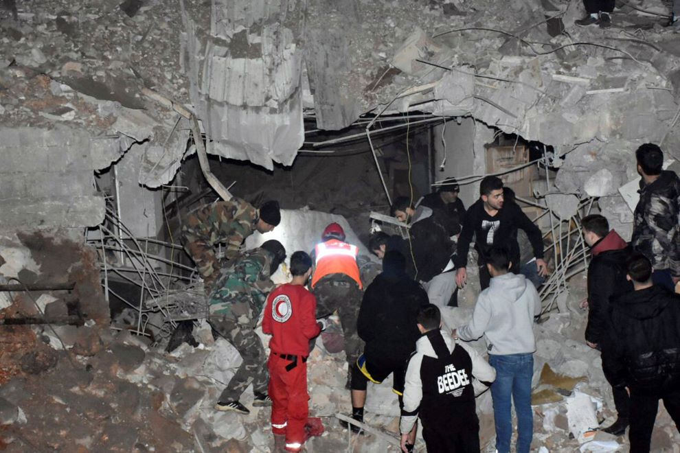 Βομβαρδισμοί στην ανατολική Συρία: Τουλάχιστον 17 νεκροί, ανάμεσά τους εργαζόμενος του ΠΟΥ