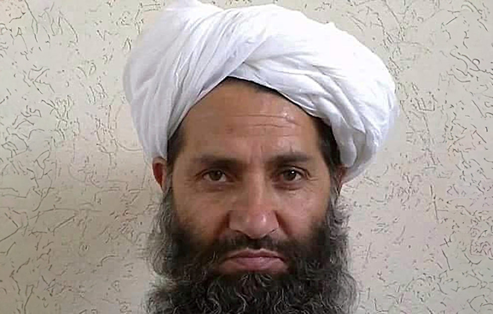 Σπάνια δημόσια εμφάνιση του αρχηγού των Ταλιμπάν, Χαϊμπατουλάχ Αχουντζάντα, σε γιορτή στο Αφγανιστάν