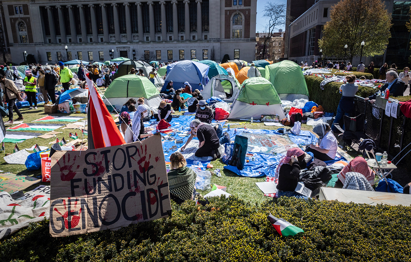 Πρωτοφανές κύμα διαδηλώσεων στο πανεπιστήμιο Κολούμπια &#8211; Τελεσίγραφο 48 ωρών στο φιλοπαλαιστινιακό φοιτητικό κίνημα