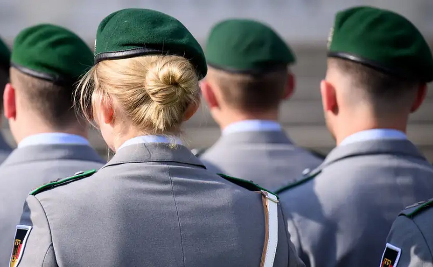 Η Γερμανία θέλει να κάνει ετοιμοπόλεμο τον στρατό της