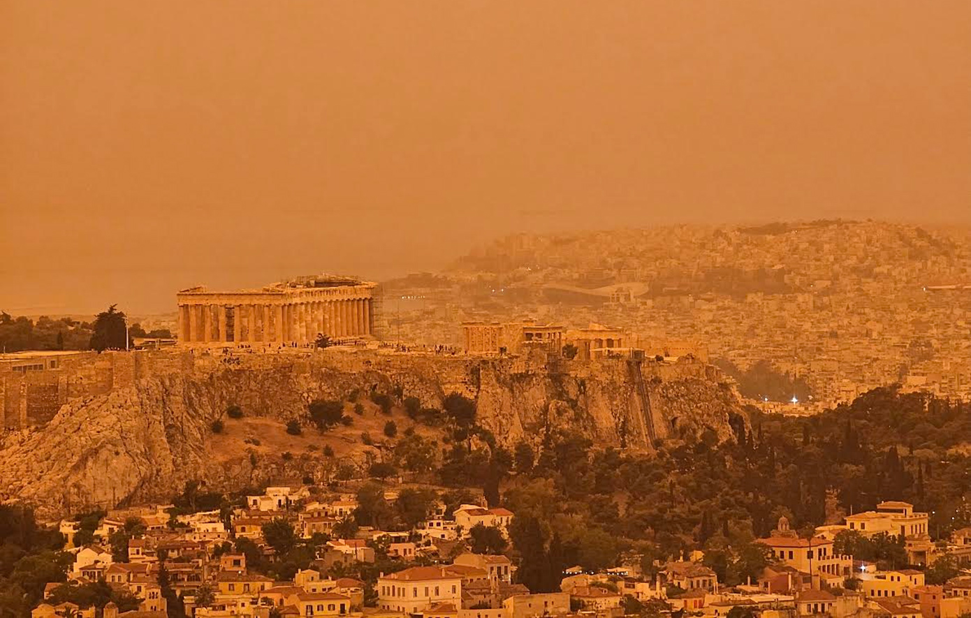 Οι περιοχές που θα «πνίξει» η αφρικανική σκόνη - Ο χάρτης με τις εκτιμήσεις για Αθήνα, Καλαμάτα, Ηράκλειο