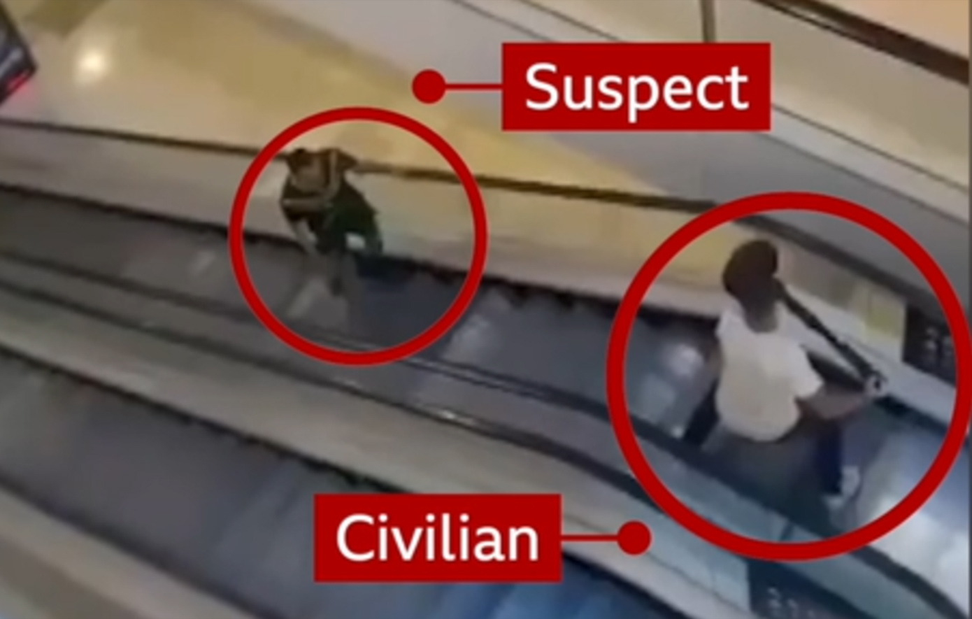 Ο ήρωας που ήρθε πρόσωπο με πρόσωπο με τον δολοφόνο στο εμπορικό στο Σίδνεϊ και προσπάθησε να τον σταματήσει