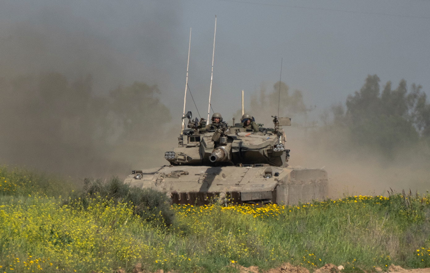 Οι ισραηλινές δυνάμεις εντείνουν τις επιθέσεις τους στη Λωρίδα της Γάζας