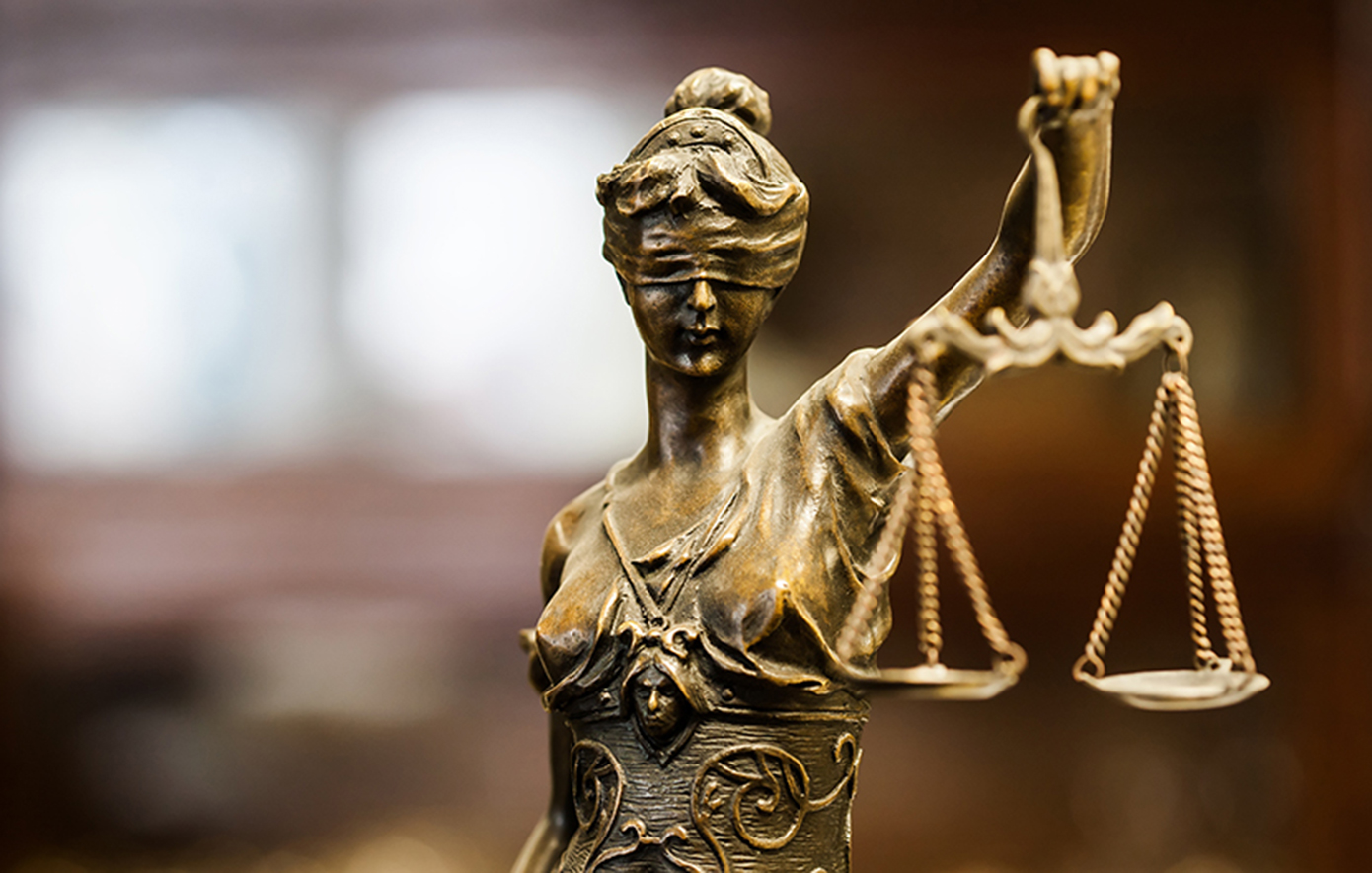 Τι λέει η Ένωση Δικαστών και Εισαγγελέων για τις ποινικές ευθύνες υπουργών &#8211; «Αφήστε τη Δικαιοσύνη έξω από το πολιτικό παιχνίδι»