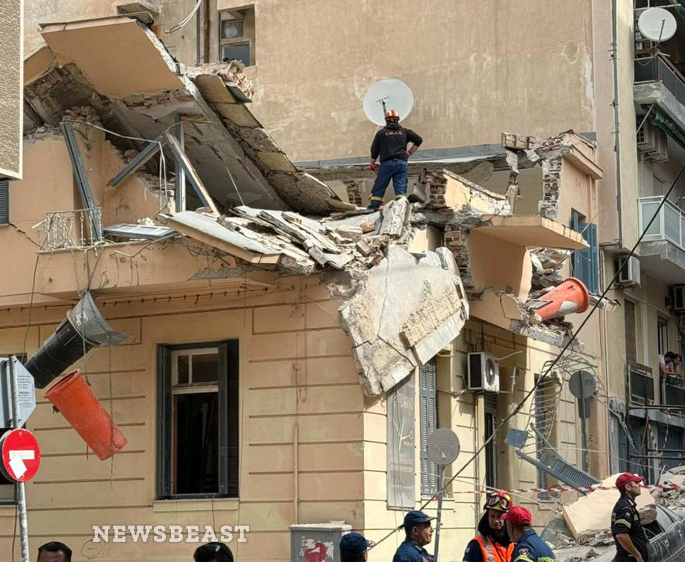 Πώς ήταν το κτίριο στο Πασαλιμάνι πριν από την τραγική κατάρρευση