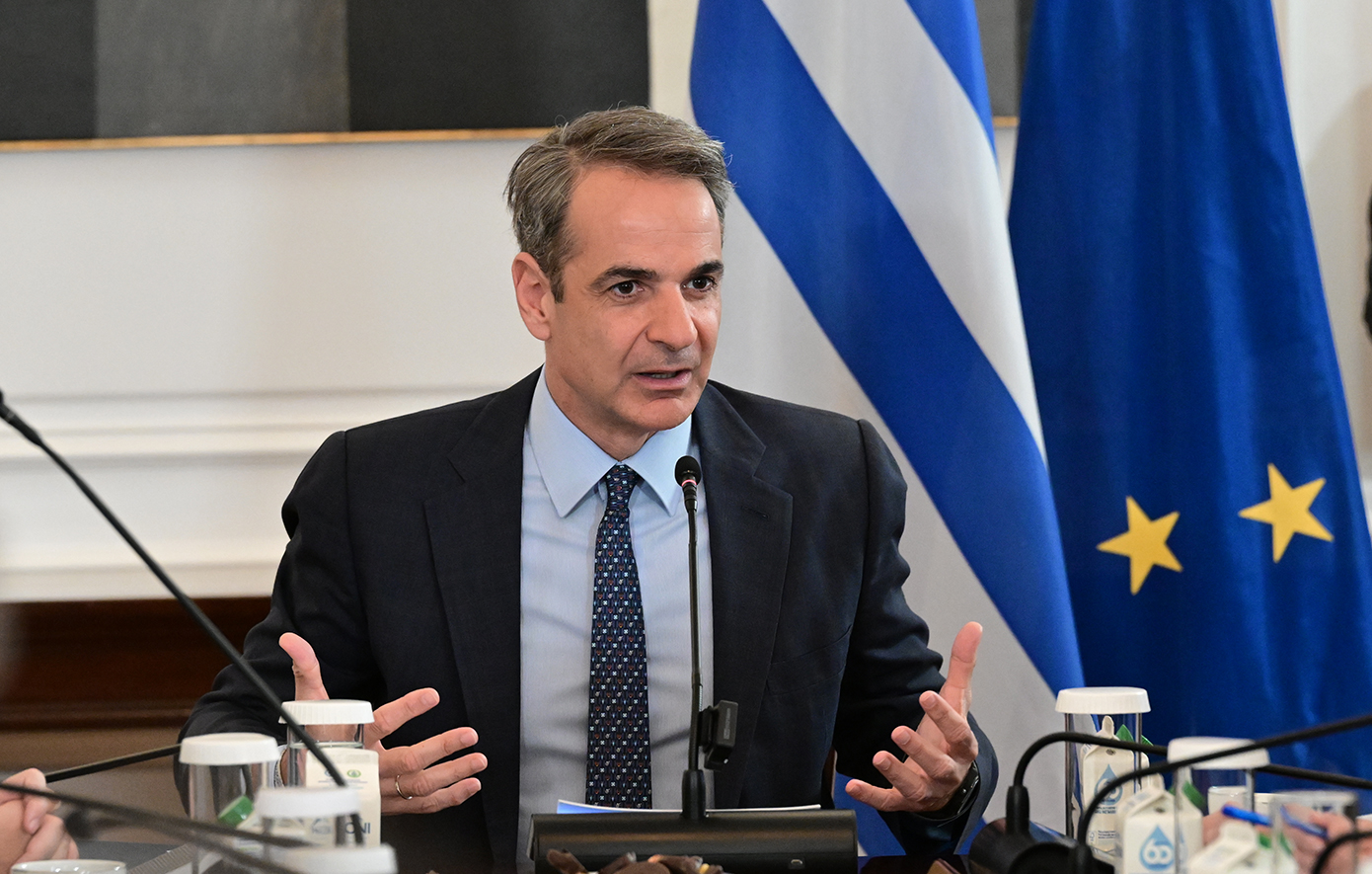 Επικοινωνιακό ντεμαράζ Μητσοτάκη με περιοδείες ανά την Ελλάδα – Τα προεκλογικά μηνύματα ενόψει της ευρωκάλπης