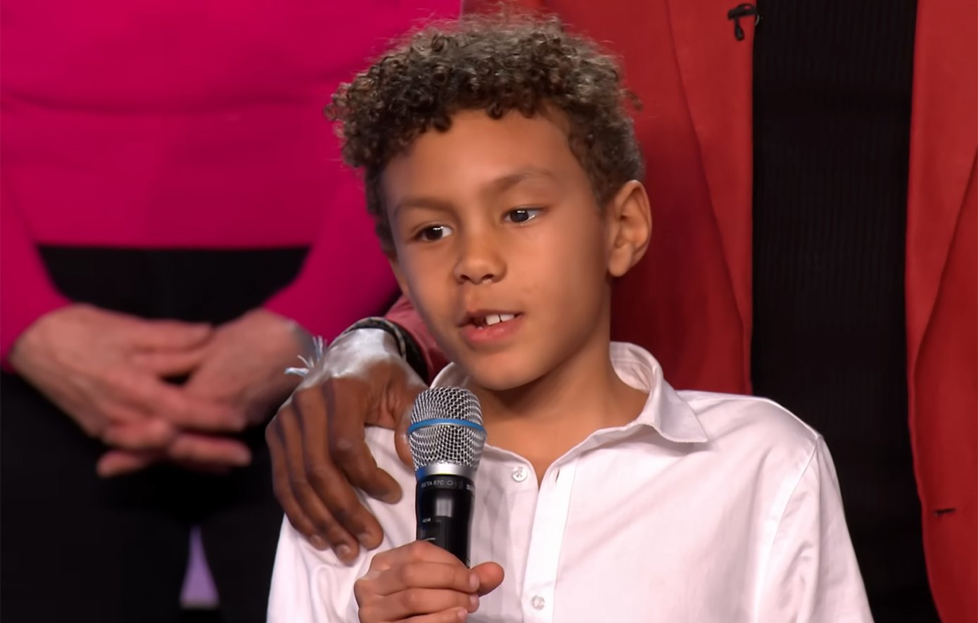 Συγκλόνισε με την ερμηνεία του 8χρονος με όγκο στον εγκέφαλο, τραγουδώντας στο Britain&#8217;s Got Talent