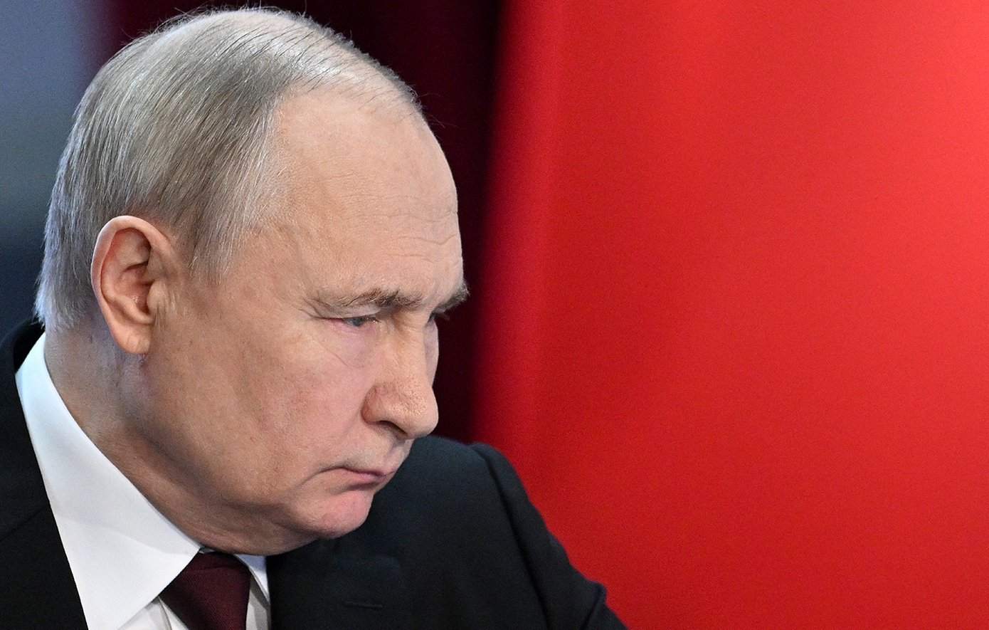Ο Πούτιν προτείνει τον εκ νέου διορισμό του Μισούστιν στη θέση του πρωθυπουργού στη Ρωσία