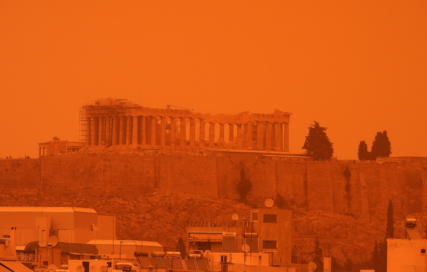 «Minerva Red»: Όταν η αφρικανική σκόνη κάλυψε την Αθήνα – Δείτε timelapse βίντεο