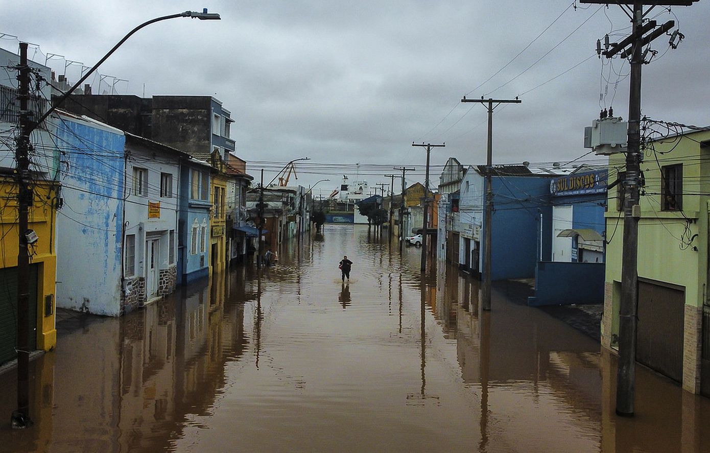 Βραζιλία: Αυξάνεται ο αριθμός των ανθρώπων που έχασαν τη ζωή τους από τις φονικές βροχοπτώσεις &#8211; Στους 136 οι νεκροί