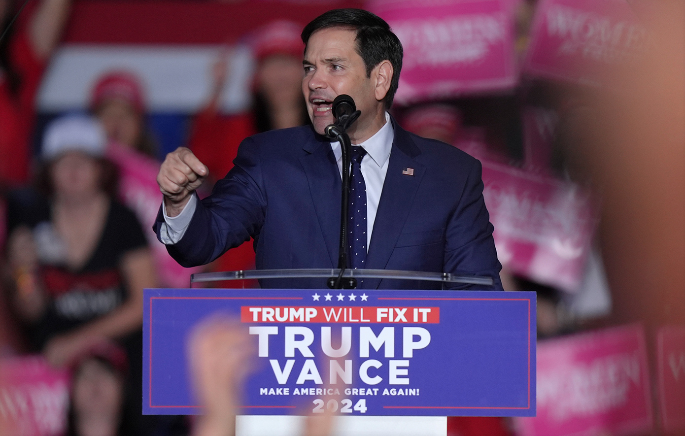 Ρούμπιο: «Είμαστε έτοιμοι να προσφέρουμε βοήθεια στην Κούβα που επλήγη από τυφώνες»