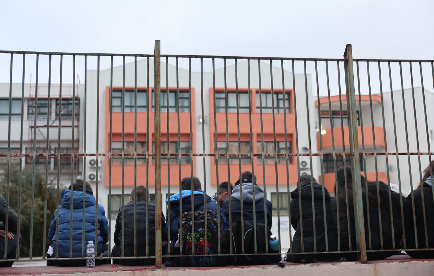 Τα σχολεία σε Αττική, Θεσσαλονίκη, Κρήτη, Σέρρες που είναι κλειστά λόγω στρεπτόκοκκου – Τι χρειάζεται να κάνουμε, τι λέει ο ΕΟΔΥ