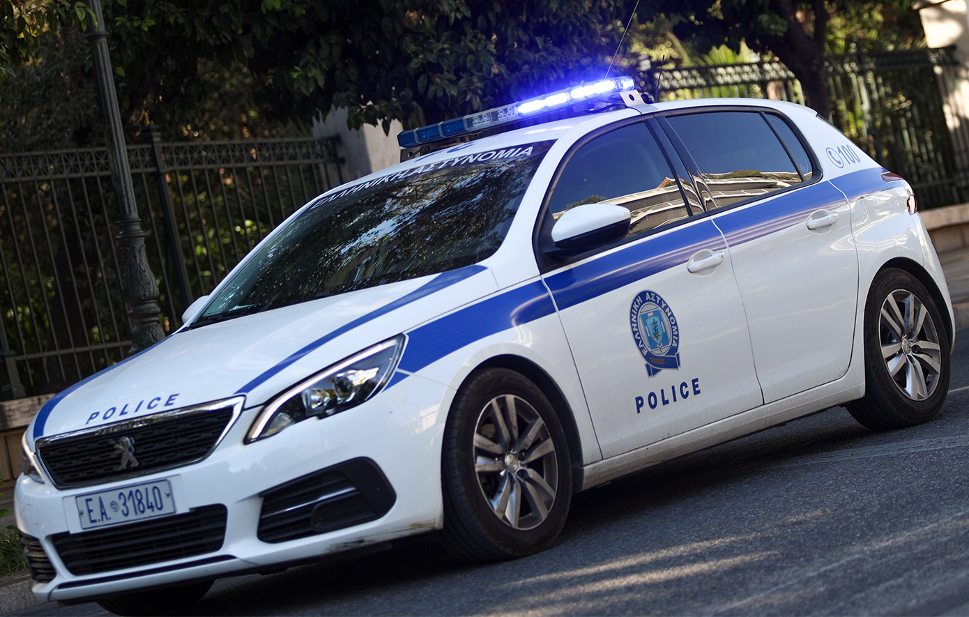 Εξαρθρώθηκε συμμορία που δραστηριοποιούνταν στην υδροπονική καλλιέργεια δενδρυλλίων κάνναβης στην Αττική