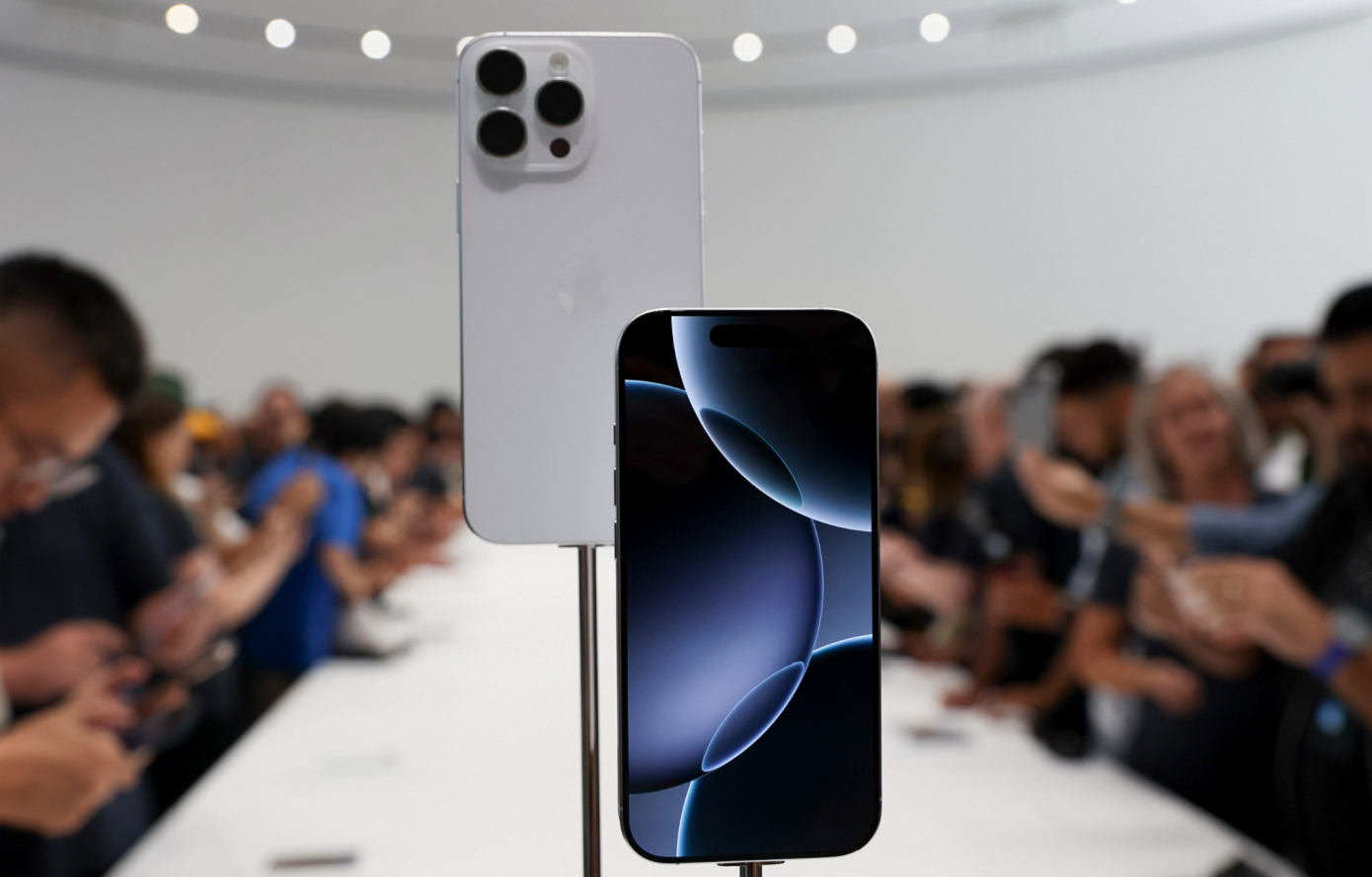 Τα iPhone εγκαταλείπουν τη μοναδικότητά τους – Τι αντιγράφει η Apple από το Android