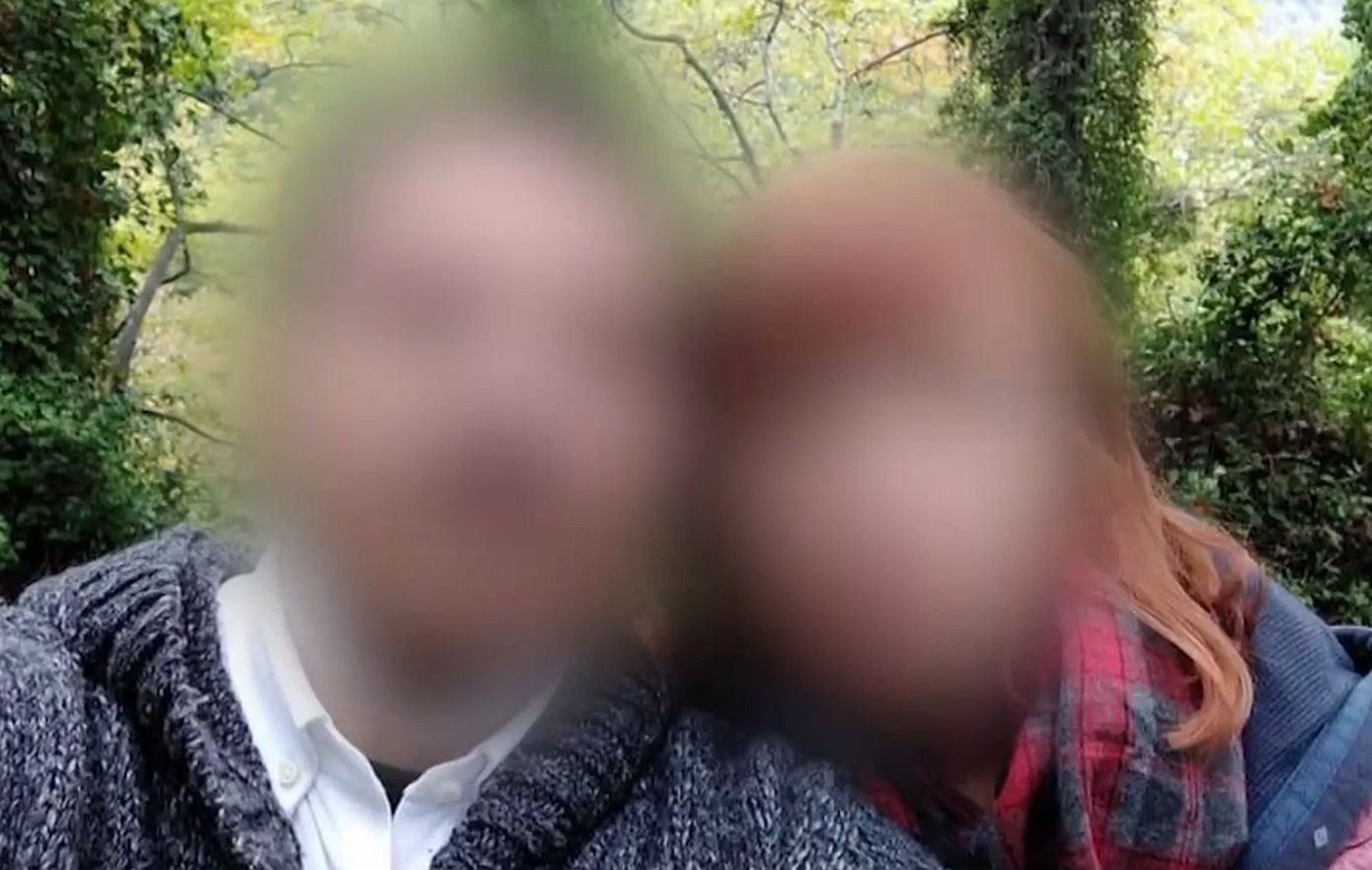 Προφυλακίστηκε ο 50χρονος που ξυλοκόπησε τη σύντροφό του στο Κορωπί – Επιμένει ότι τη βρήκε τραυματισμένη