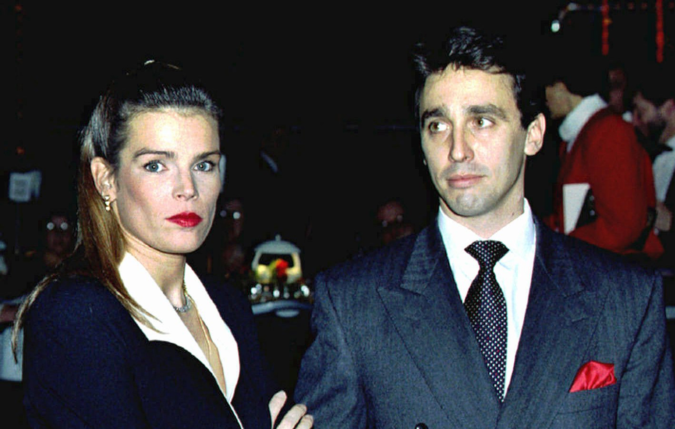 Αποκαλύψεις του πρώην συζύγου της πριγκίπισσας του Μονακό για το σκάνδαλο «Μις γυμνά στήθη» – «Με νάρκωσαν με άγνωστες ουσίες»