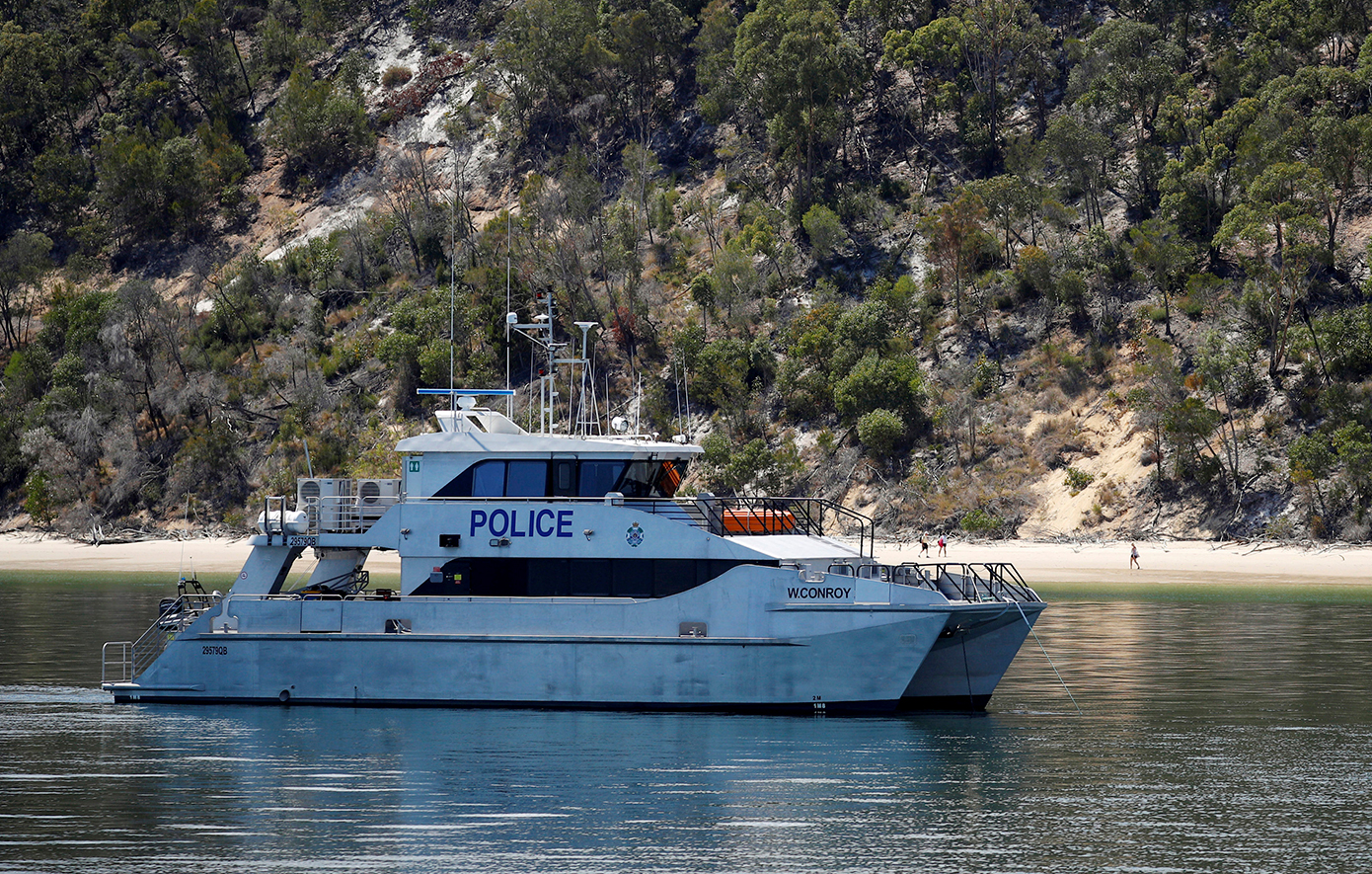 Αφέθηκε να πεθάνει σε ερημικό νησί: Πληθαίνουν τα ερωτήματα για τη γυναίκα που έπεσε νεκρή την πρώτη ημέρα του ονειρικού της ταξιδιού