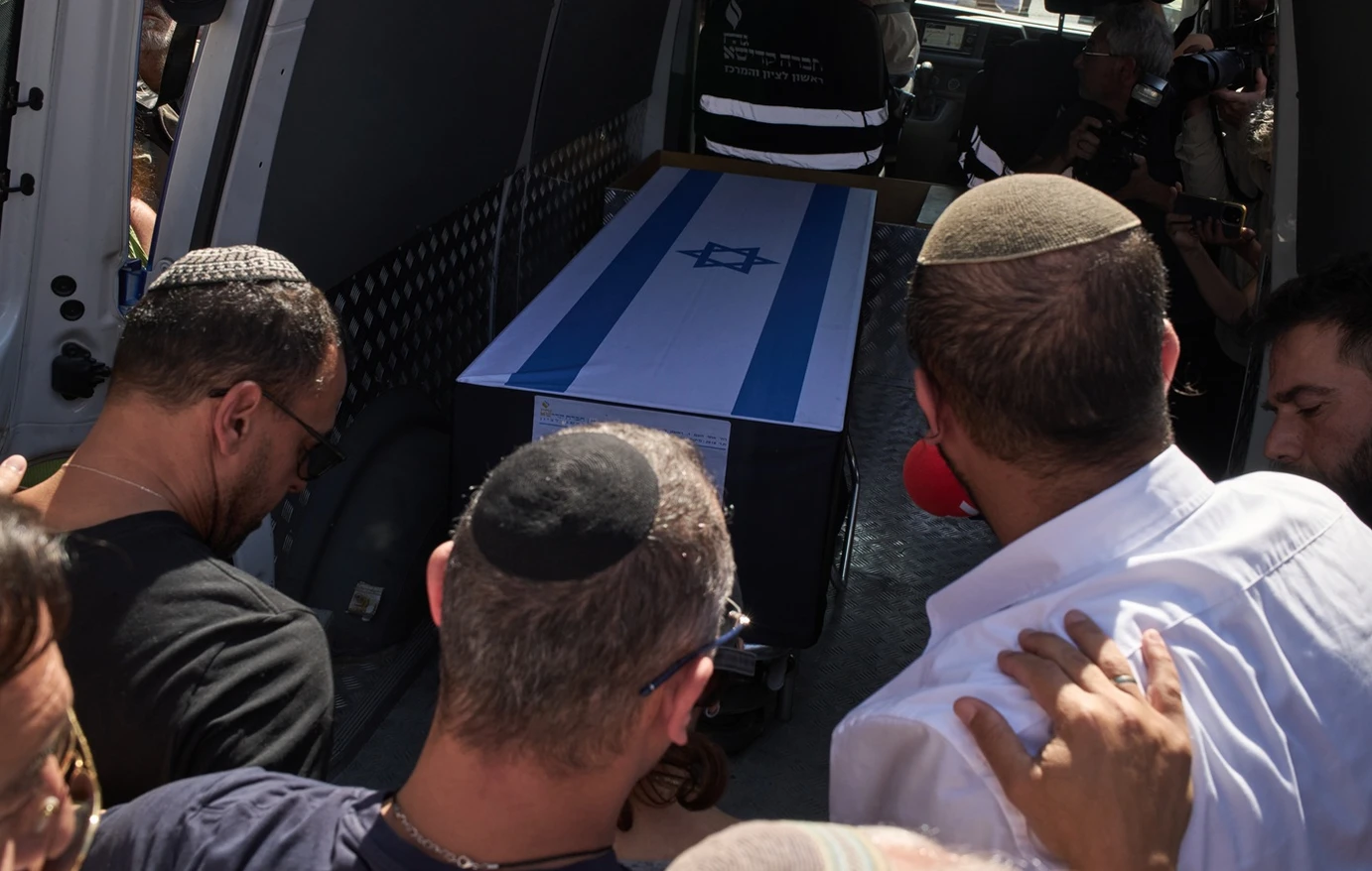 Η Χαμάς λέει ότι θα παραδώσει τα λείψανα ενός ακόμη Ισραηλινού ομήρου στις 20:00 ώρα Ελλάδος