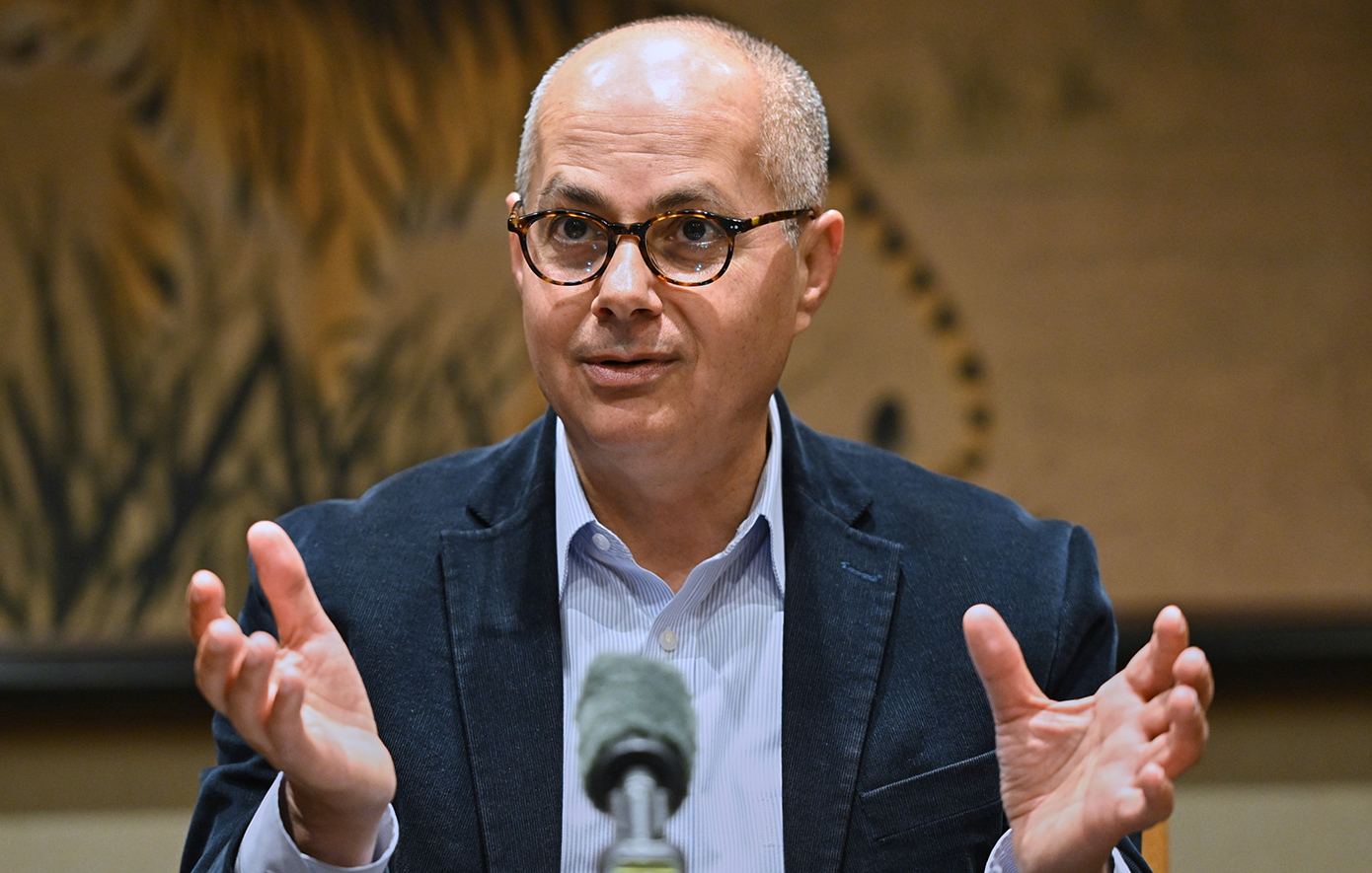 Σουηδία: Από πρόσφυγας στο Βραβείο Νόμπελ Χημείας, ο Όμαρ Γιάγκι – «Η επιστήμη είναι η πιο μεγάλη δύναμη»