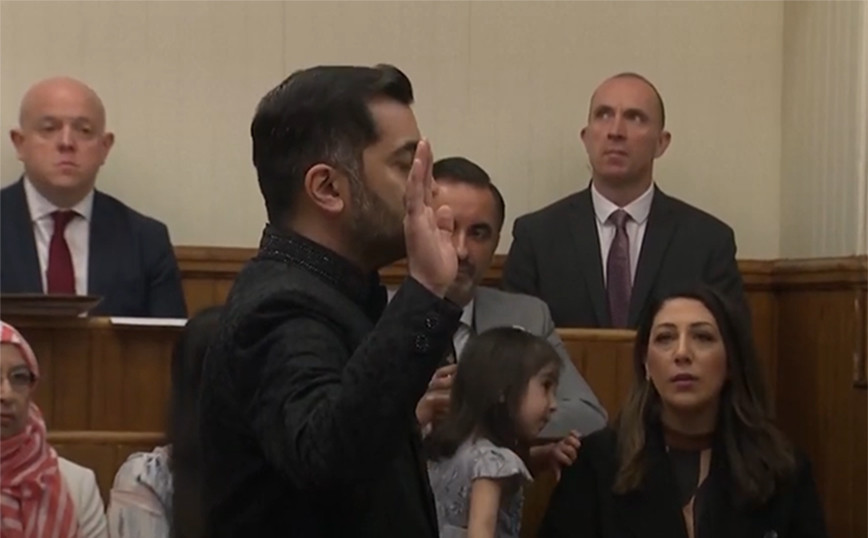 Hamza Yousaf Scotland S New Muslim Prime Minister Sworn In And