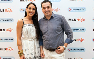 Ο Στάθης Κυριακόπουλος, Εμπορικός Διευθυντής της MLS, με την Μαλού Κυριακοπούλου