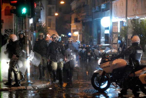 Επεισόδια μεταξύ αλλοδαπών στο κέντρο της Αθήνας