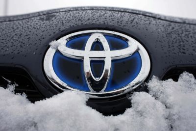 Οι ασφαλιστικές ζητούν αποζημίωση από Toyota