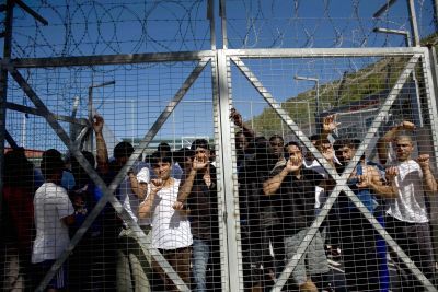 Ορδές λαθρομεταναστών στον Έβρο