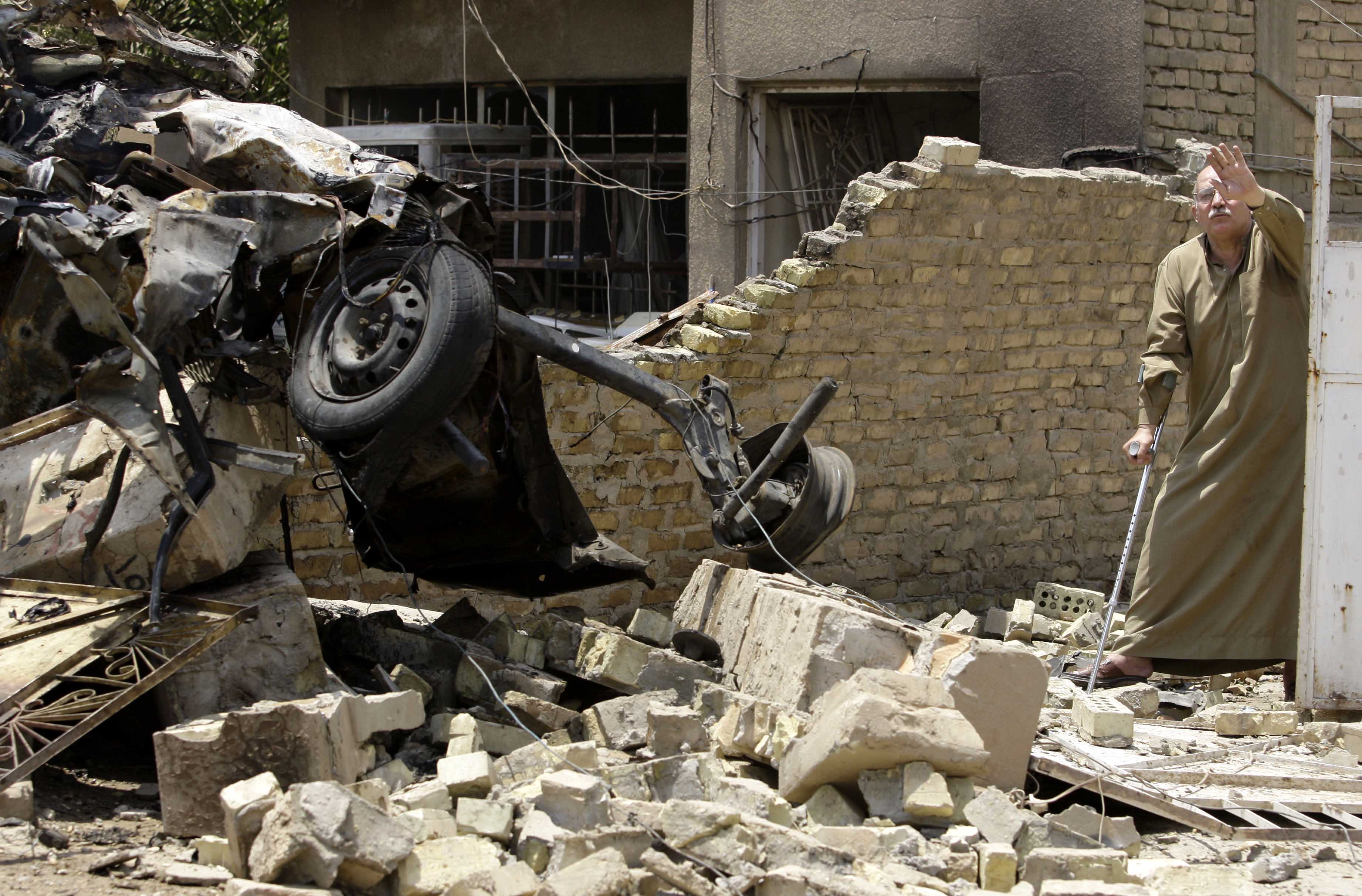 Δεκάδες νεκροί σε επιθέσεις στο Ιράκ