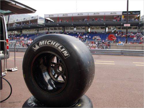 Βλέπει Formula 1 η Michelin