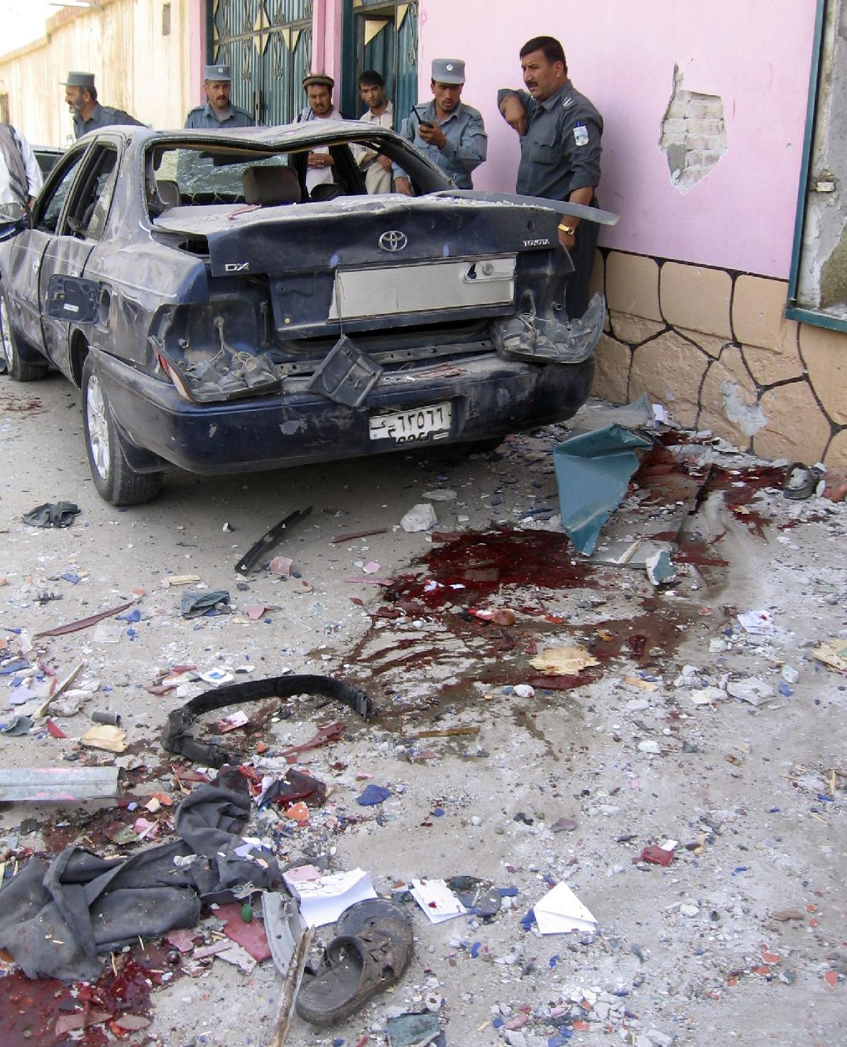 Τουλάχιστον δέκα νεκροί Αφγανοί από έκρηξη βόμβας