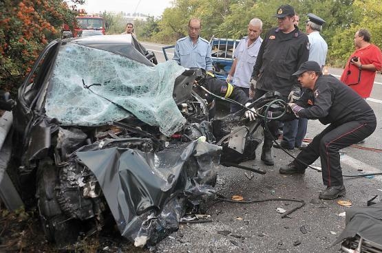 Θανάσιμος τραυματισμός σε μετωπική