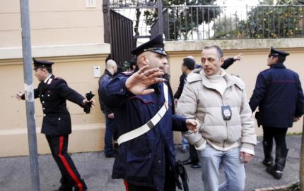 Η οργάνωση FIA ανέλαβε την ευθύνη για το εκρηκτικό πακέτο στη Ρώμη