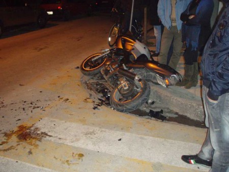 Νεκρός 23χρονος μοτοσικλετιστής σε τροχαίο