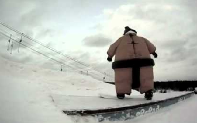 Σούμο snowboarding